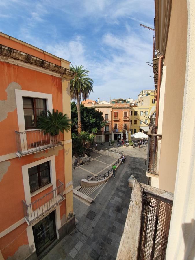 Emphasis Suites & Rooms Cagliari Kültér fotó